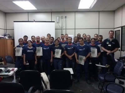 Curso de Formação e  Reciclagem de Operador de Empilhadeira 